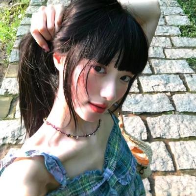 游艇藏春